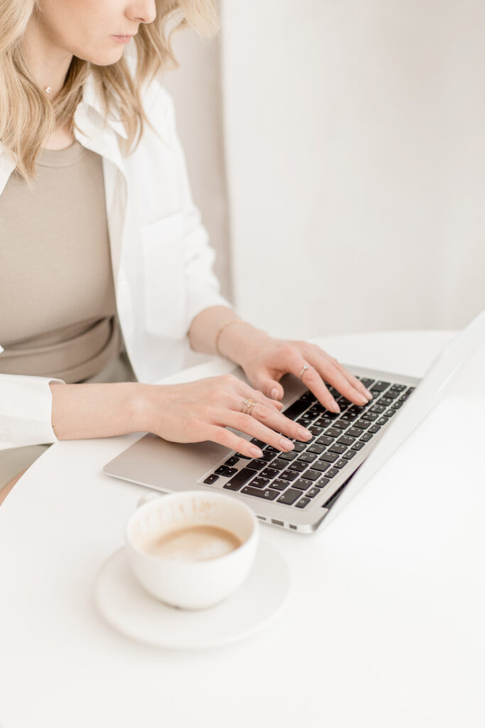 HOCHZEITSFOTOGRAF OSTSCHWEIZ FOTOGRAFIN OSTSCHWEIZ FOTOGRAF HOCHZEIT FAMILIEN FOTOGRAF